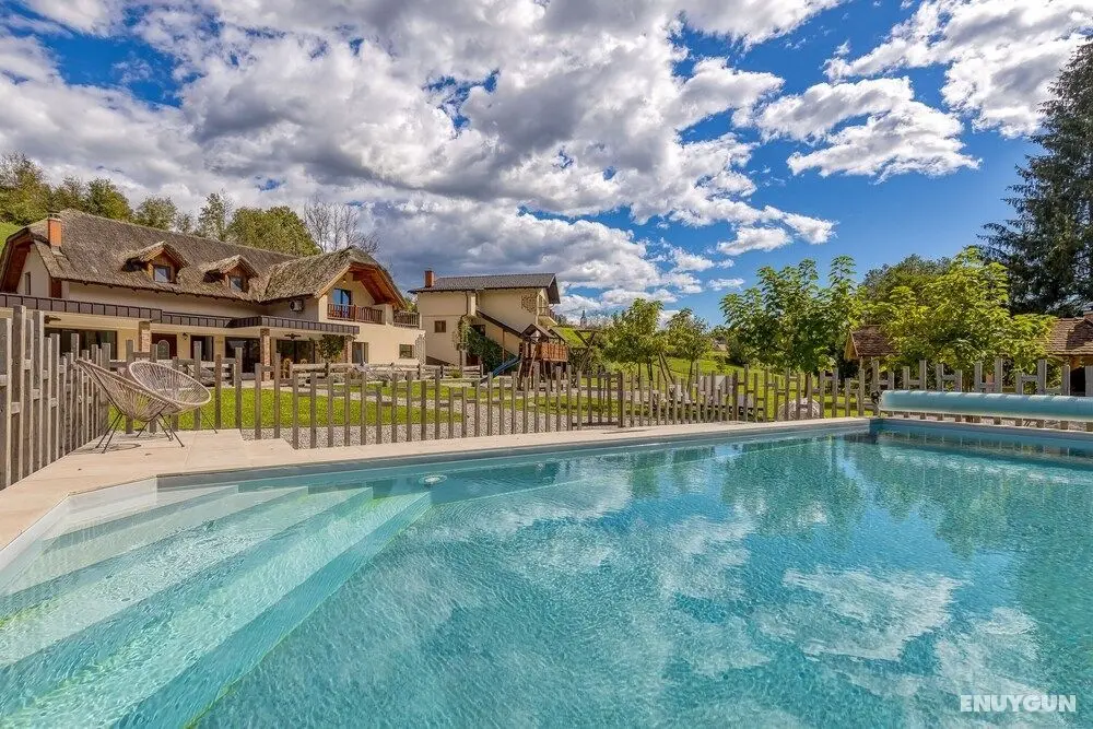 Pool Suite Pumpkin - Havuz
