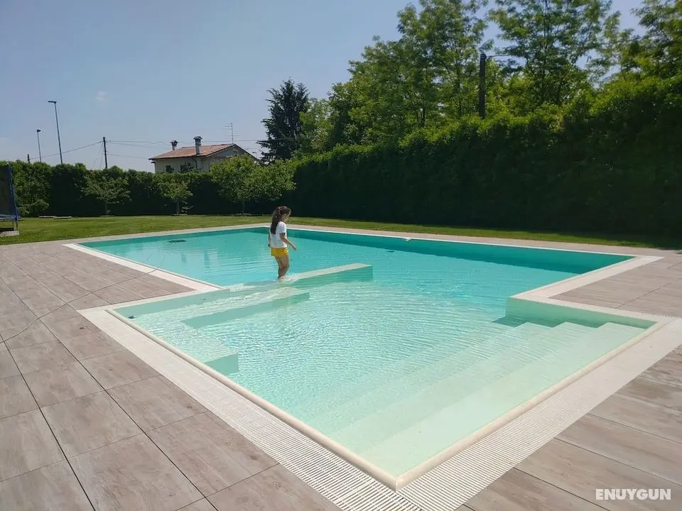 Villa With Pool - Wanderlust - Öne Çıkan Resim