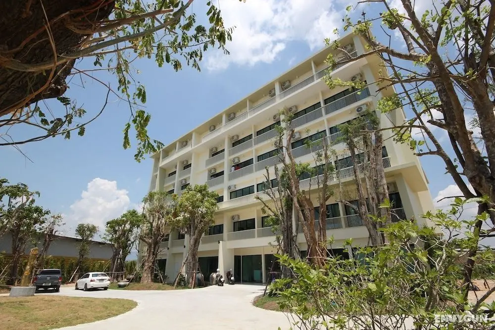 Porestva Hotel Sriracha - Dış Mekan