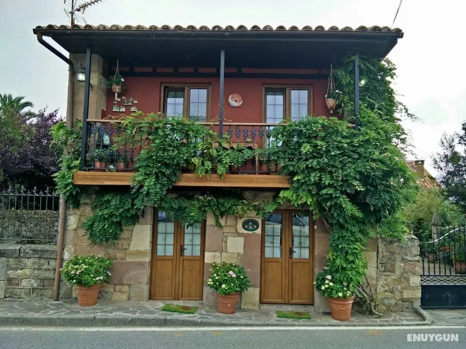 Posada Trisileja - Öne Çıkan Resim