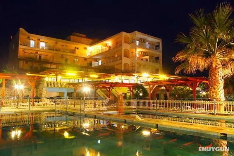 Poseidon Beach - Genel