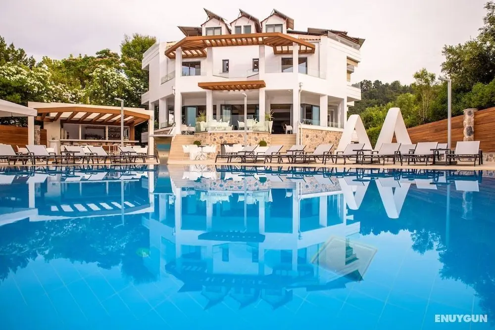 Hotel Poseidon - Öne Çıkan Resim