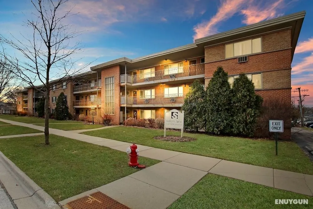 Posh 1BR Apartment in Arlington Heights - Dış Mekan
