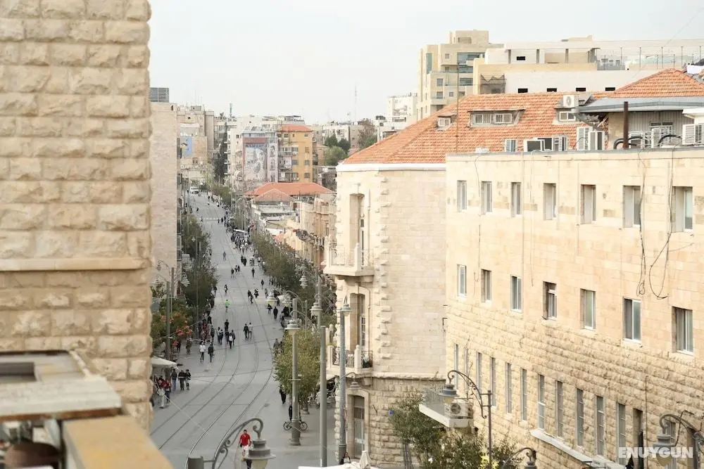 The Post Hostel - Oda Manzaraları