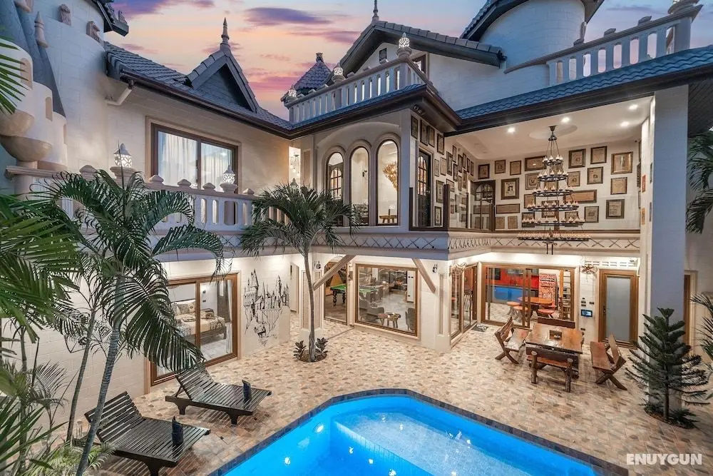 POTTER LAND Luxury Pool Villa Pattaya - Öne Çıkan Resim