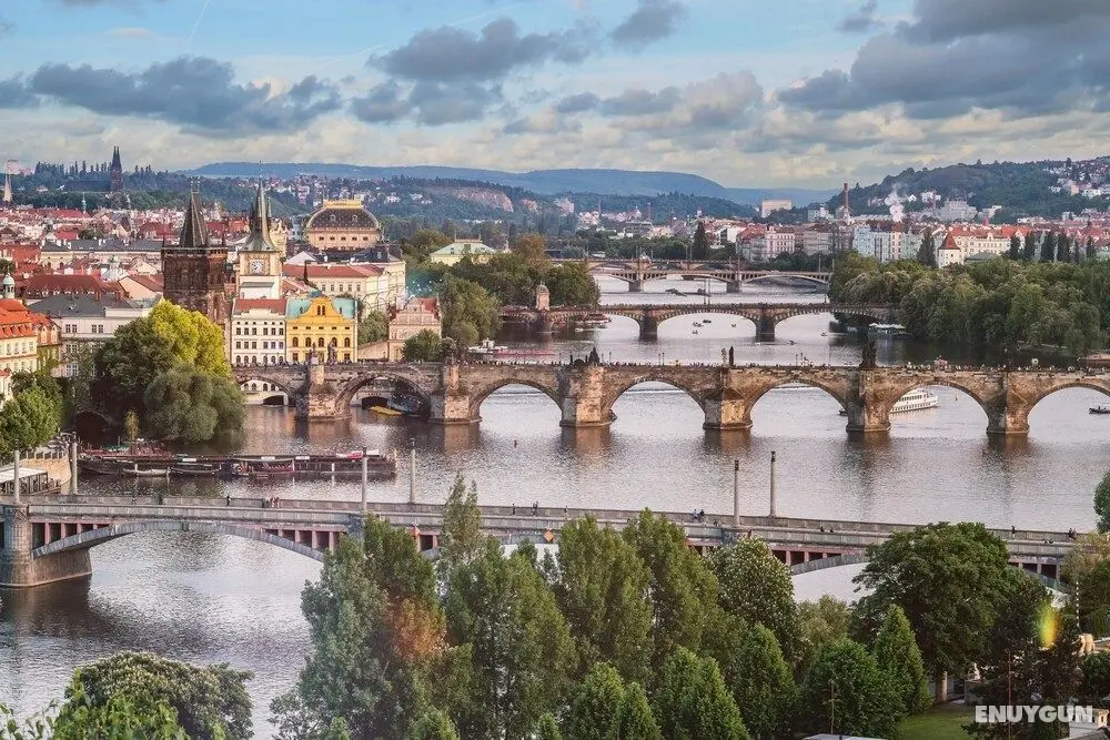Prague City Apt on WenceslasSquare for 6 - Oda Manzaraları