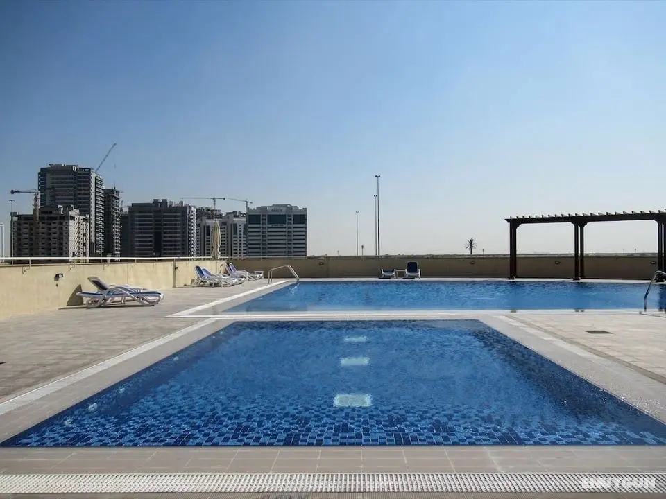 Premier 2BR Apartment in JVC Community - Sleeps 5! - İç Mekan