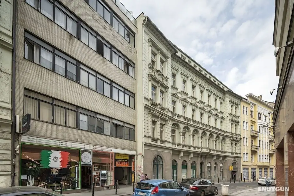 Premier Apartment Wenceslas Square II. - Dış Mekan