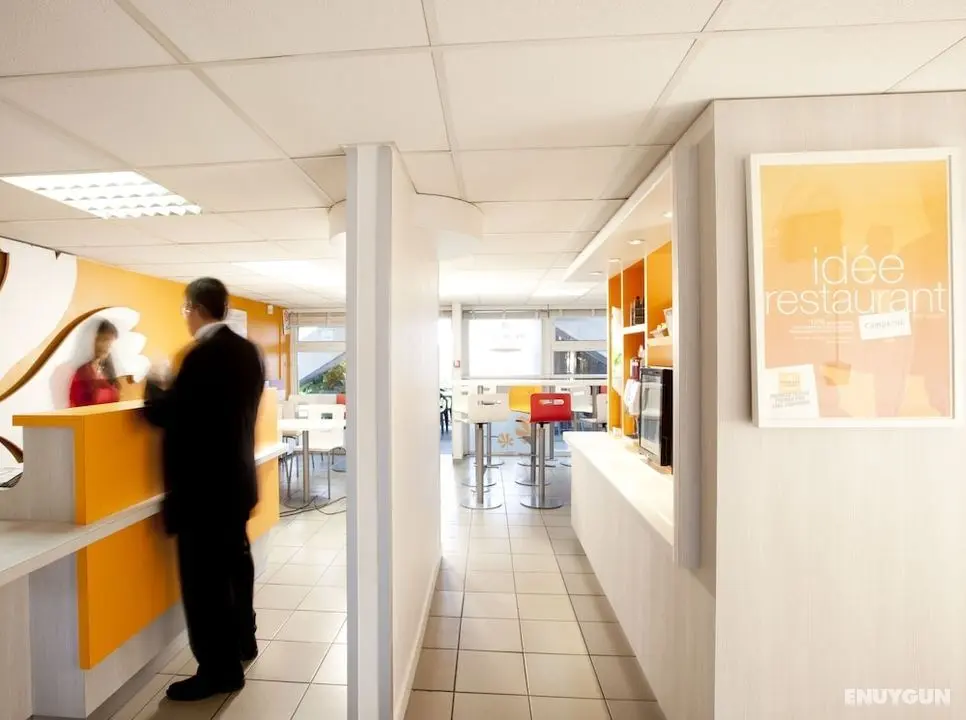 PREMIERE CLASSE CLERMONT FERRAND SUD - Aubière - Lobi