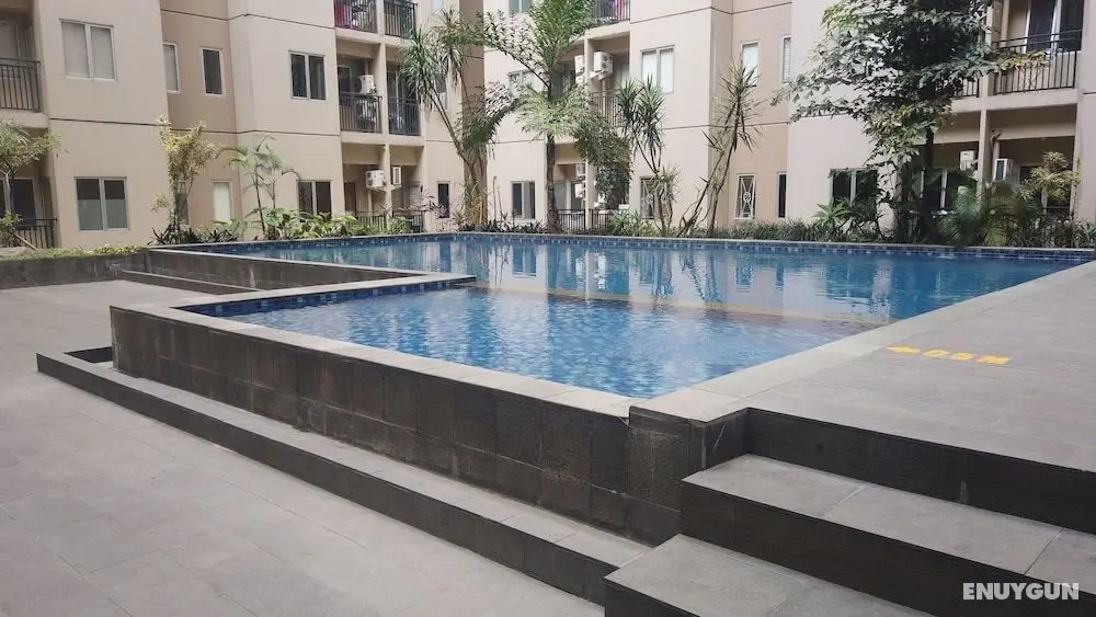 Premium 2Br Apartment At Sudirman Suites Bandung - Havuz
