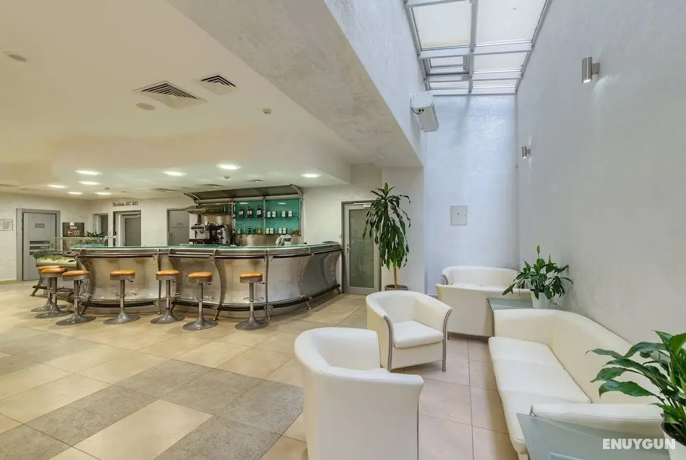 President Hotel - Lobi