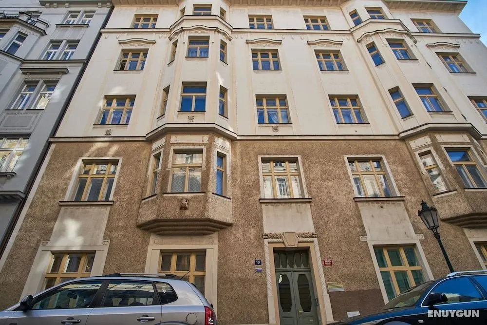 Presidential Apartment In The Old Town Square - Dış Mekan