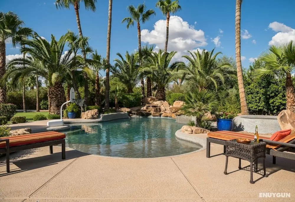 Preston by Avantstay 6BR Desert Oasis w/ Basketball Court, Pool & Hot Tub - Öne Çıkan Resim