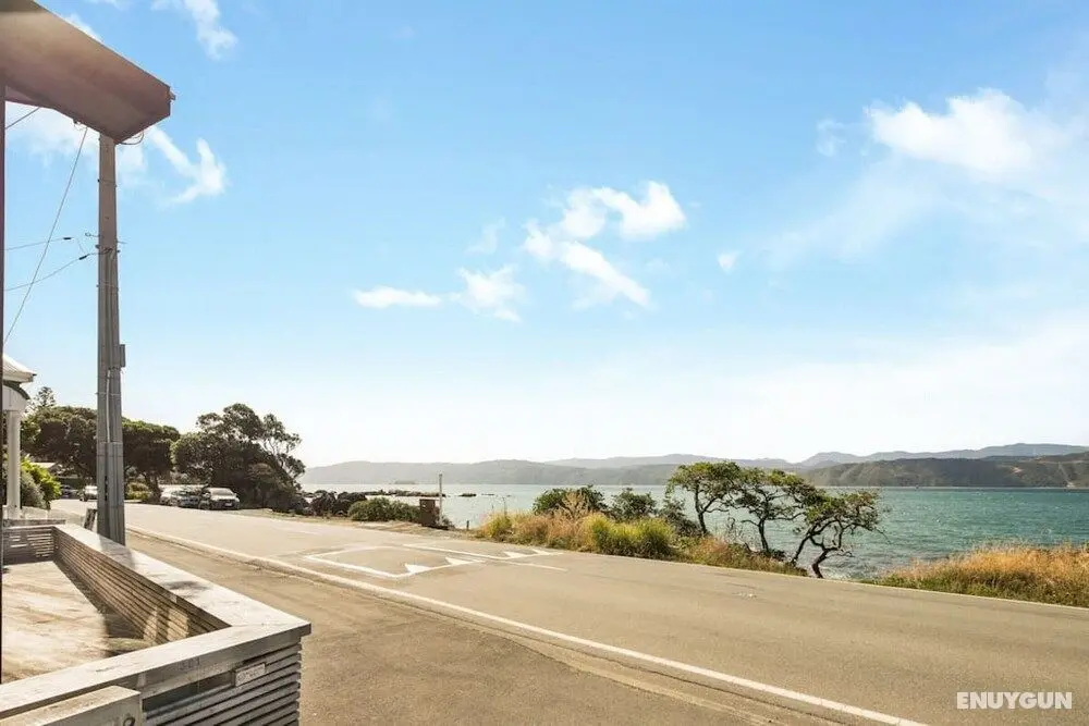 Pristine 2-bed waterfront, Karaka Bays - Dış Mekan