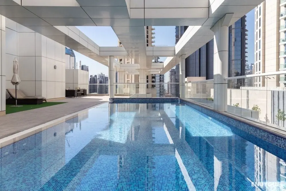 Pristine 2BR Apartment in Downtown Dubai - Sleeps 5! - İç Mekan