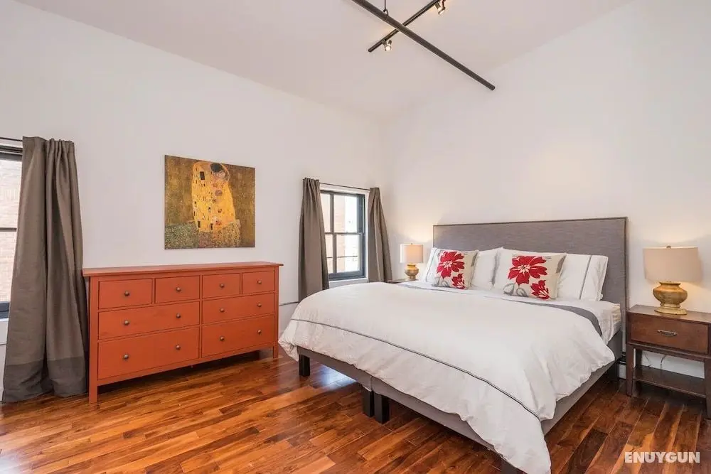 PRISTINE 3 BR Million-Dollar Loft - Oda