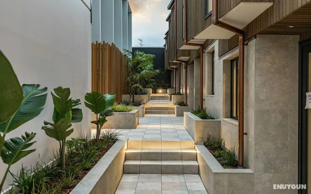 Private 3 Bedroom with Ensuite Bathrooms - Dış Mekanlar