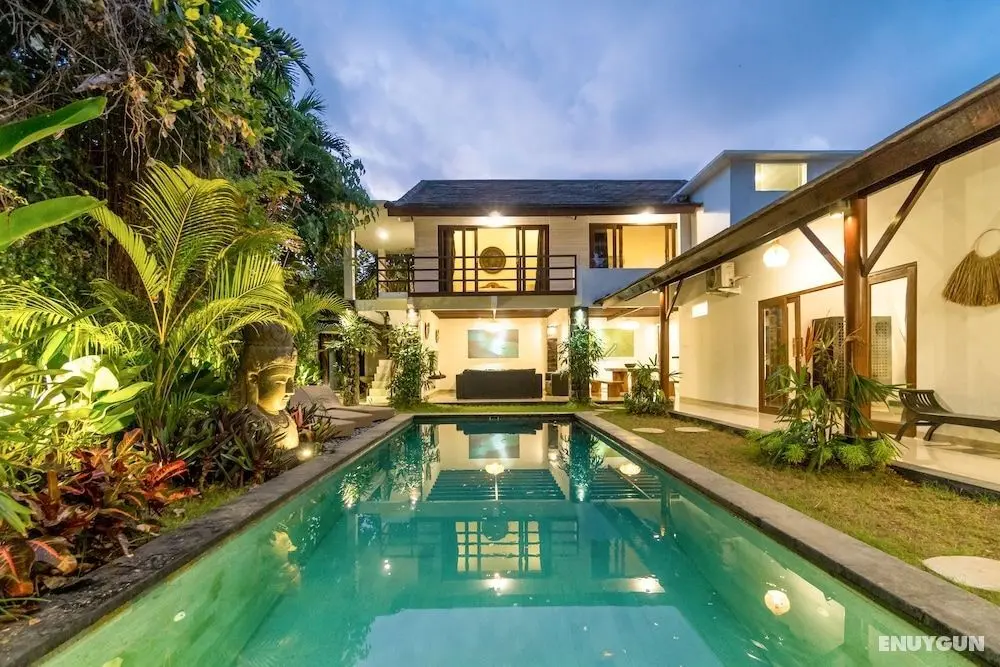 Private 7 Bedroom near Seminyak - Öne Çıkan Resim