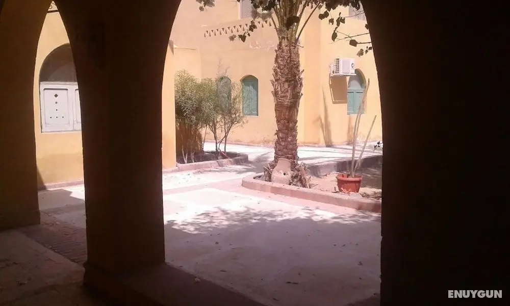 Villa with Private Pool & Hot Tub - Dış Mekan