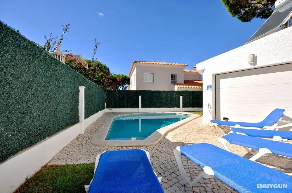 Private Pool Villa Walking Distance to the Centre - Dış Mekan