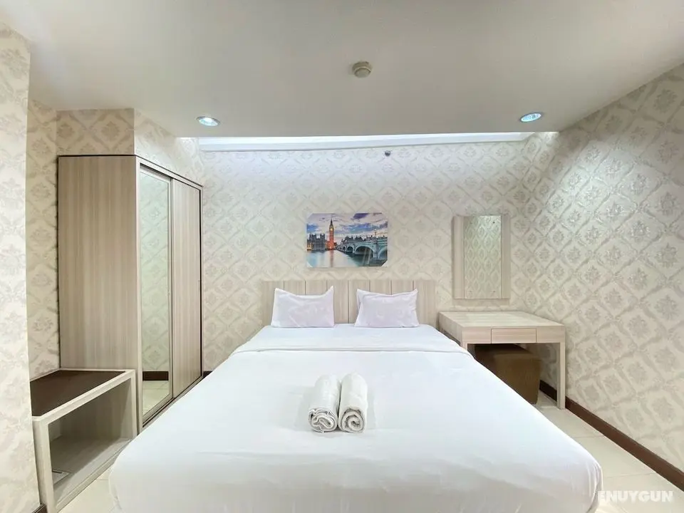 Private Spacious Executive Studio Room At Majesty Apartment Bandung - Oda
