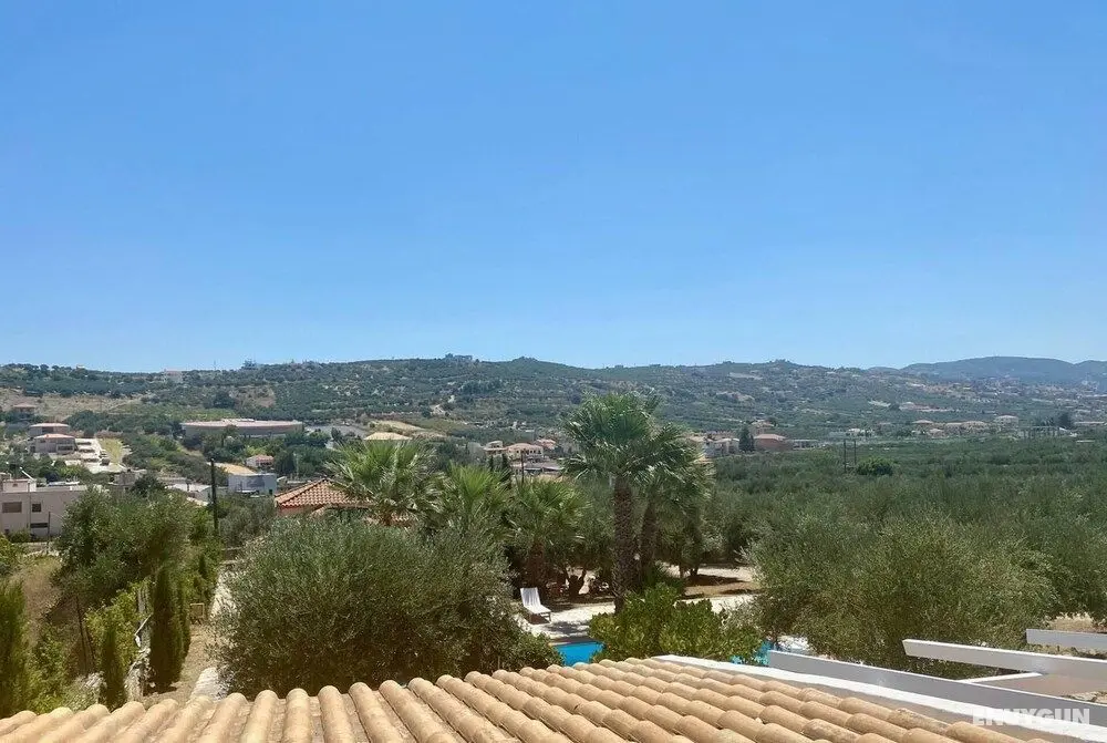 Private Two-house Villa With Pool in Olive Garden - Oda Düzeni
