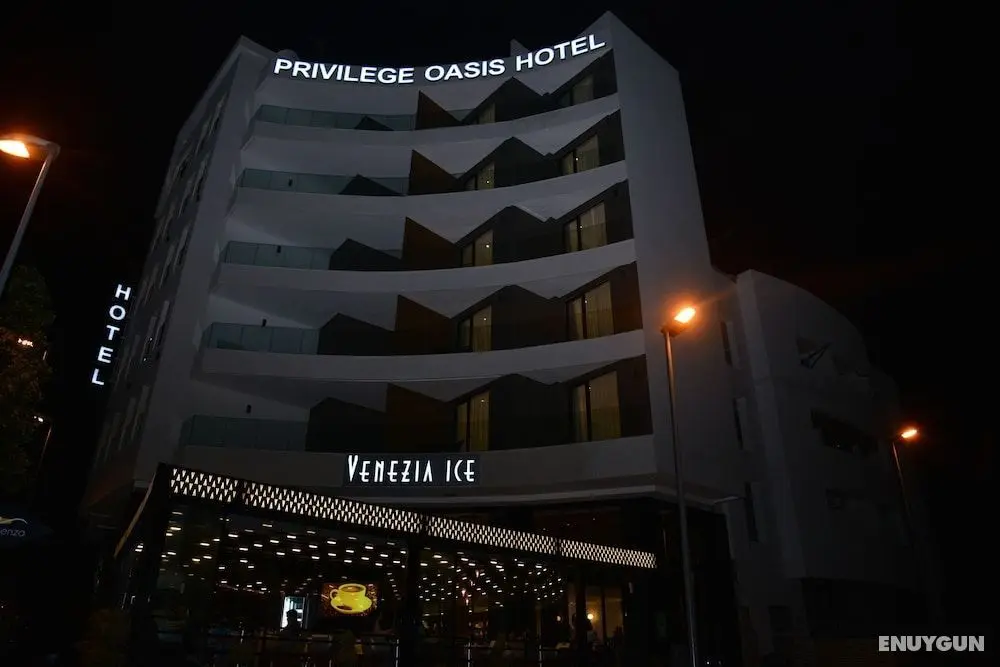 Privilège Oasis Hôtel - Dış Mekan