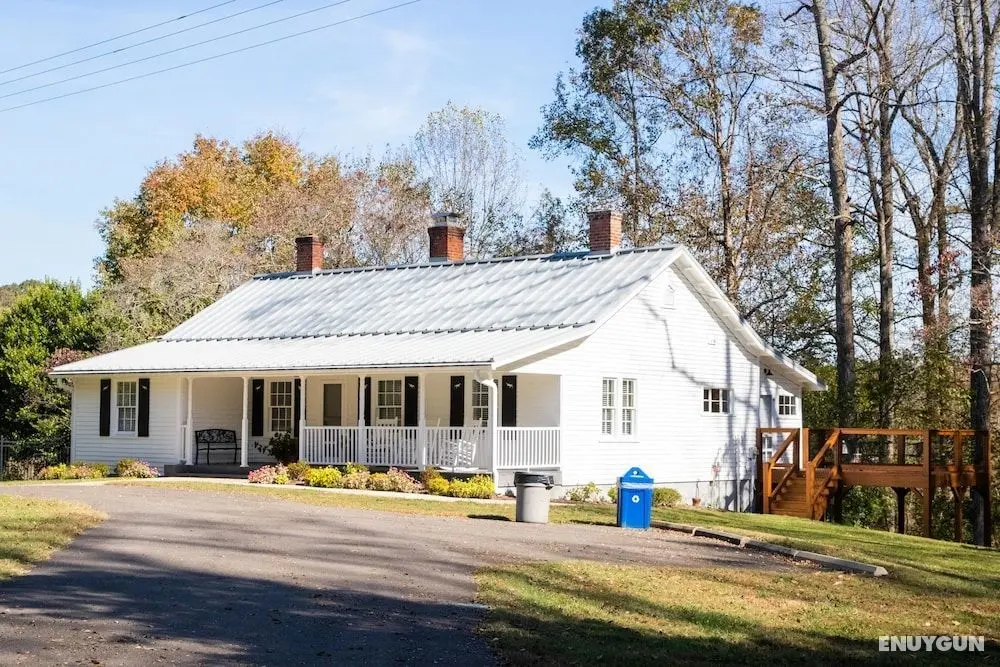 Providence Manor House Bed & Breakfast - Oda