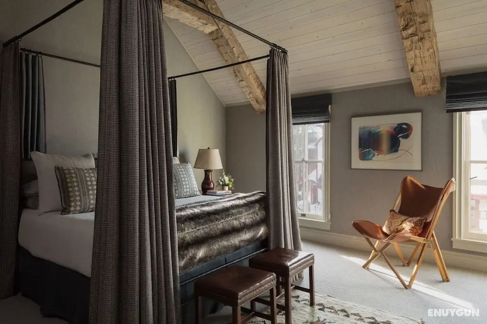 Public House Lofts - Öne Çıkan Resim