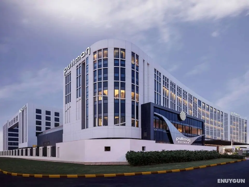 Pullman New Delhi Aerocity Hotel - Dış Mekan