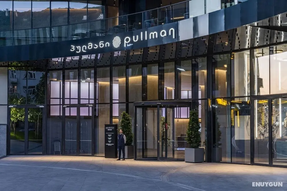 Pullman Tbilisi Axis Towers - Dış Mekan