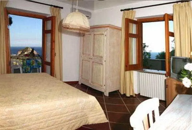 Punta Chiarito Resort - Oda