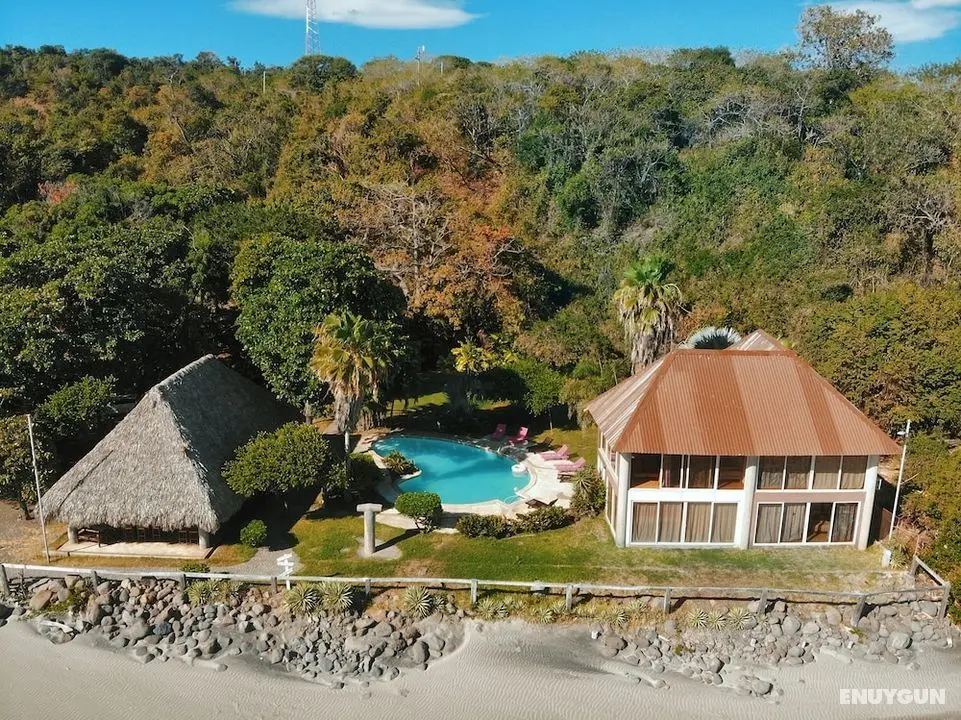Punta Mango Surf & Beachfront Resort - Öne Çıkan Resim