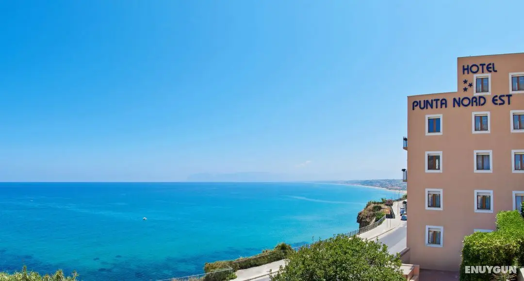 Punta Nord-Est - Genel