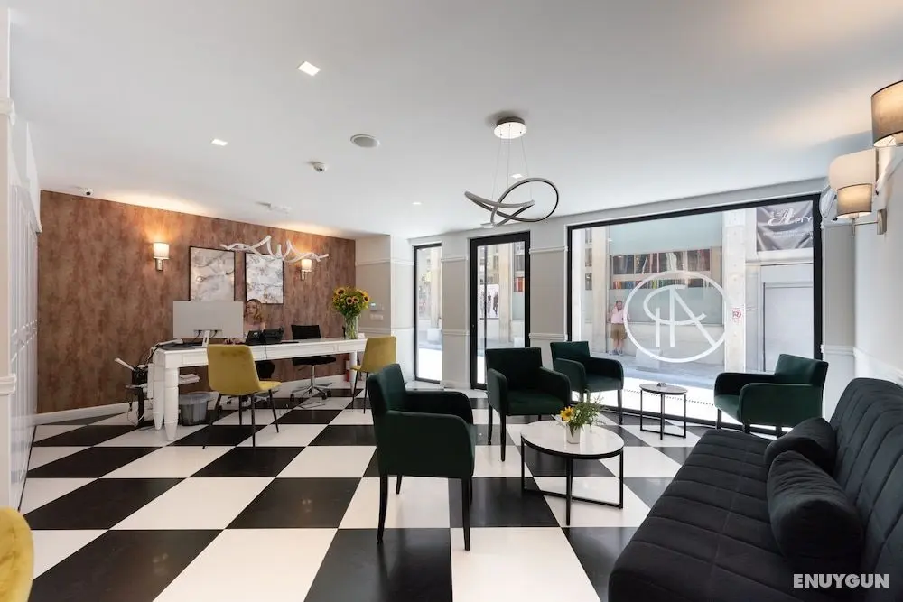 Pure Hotel by Athens Prime Hotels - Lobi