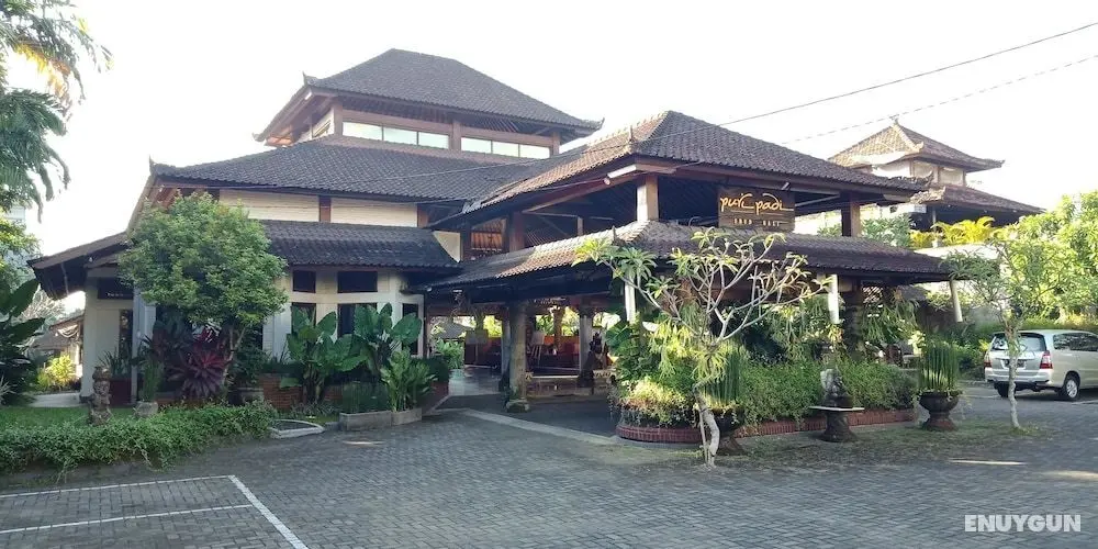 Puri Padi Hotel - Öne Çıkan Resim