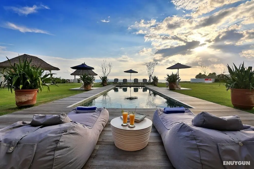 Villa Putih - Öne Çıkan Resim
