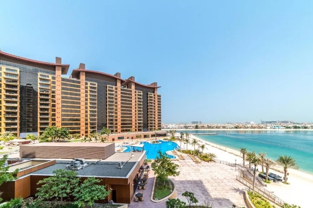 Pvt Beach Andaaz Residence - Oda