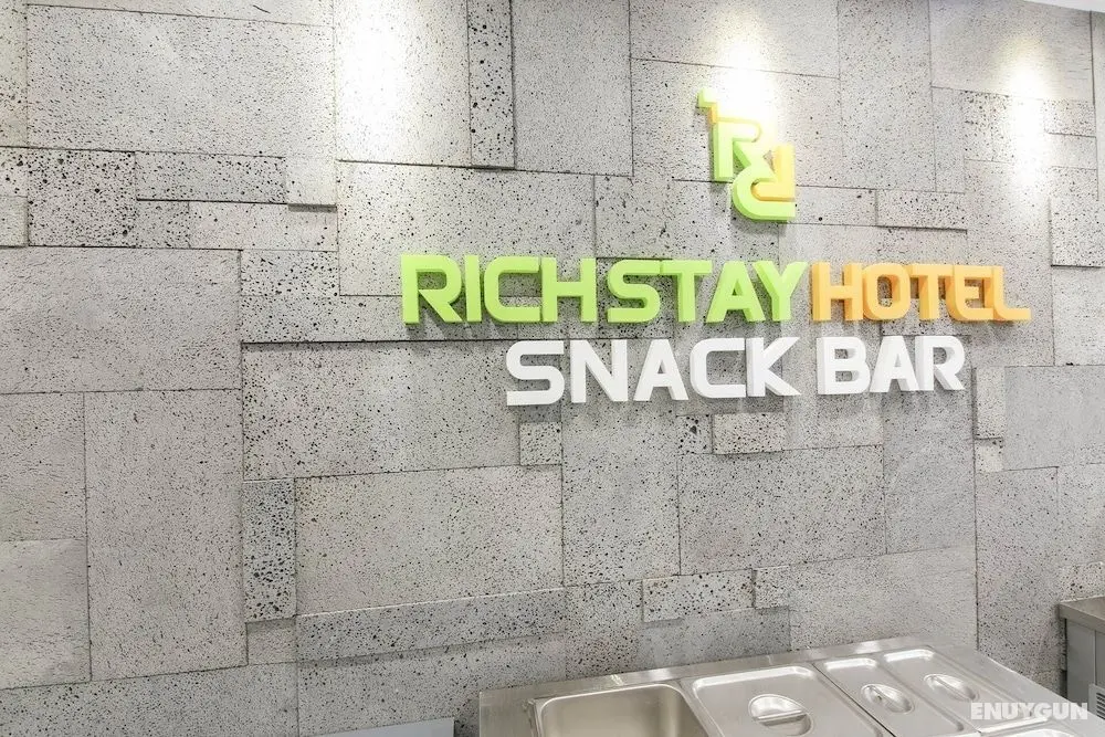 Pyeongtaek Godeok Richstay Hotel - Yerinde Yemek
