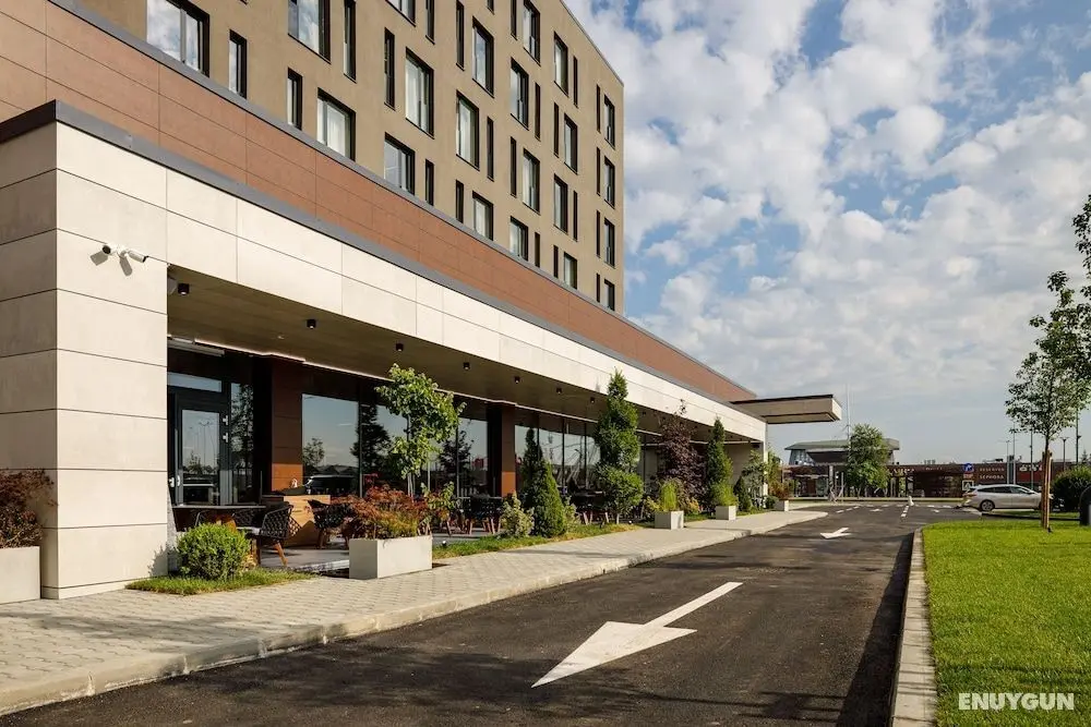 Qosmo Brasov Hotel - Dış Mekan