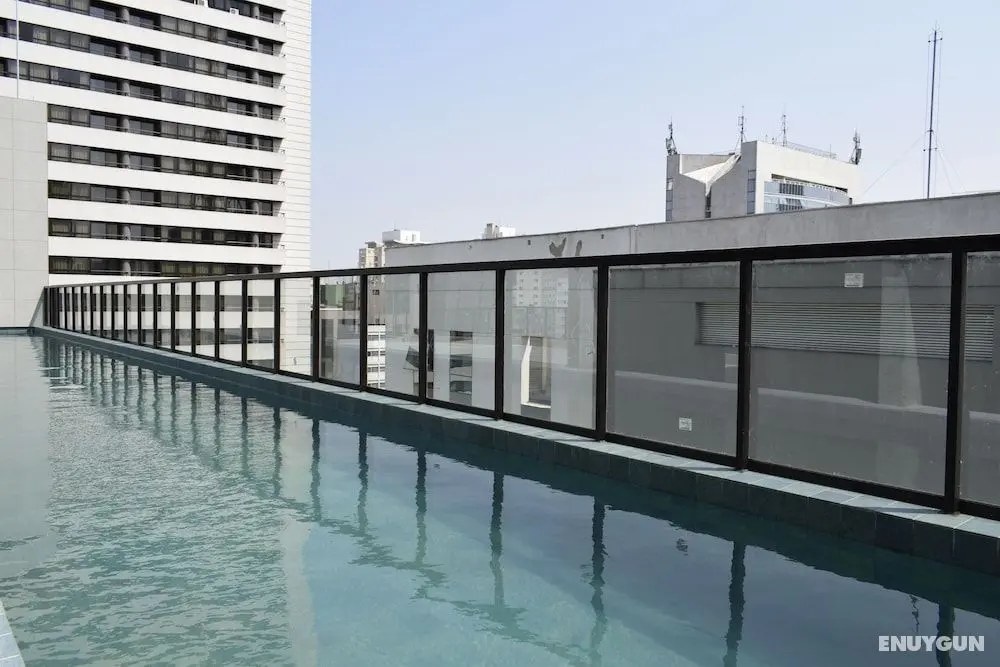 Qoya Sao Paulo Curio by Hilton - Havuz