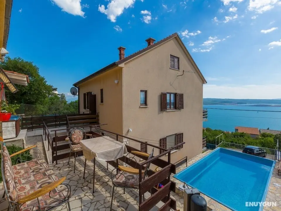 Quaint Holiday Home in Dramalj With Sea View - Öne Çıkan Resim