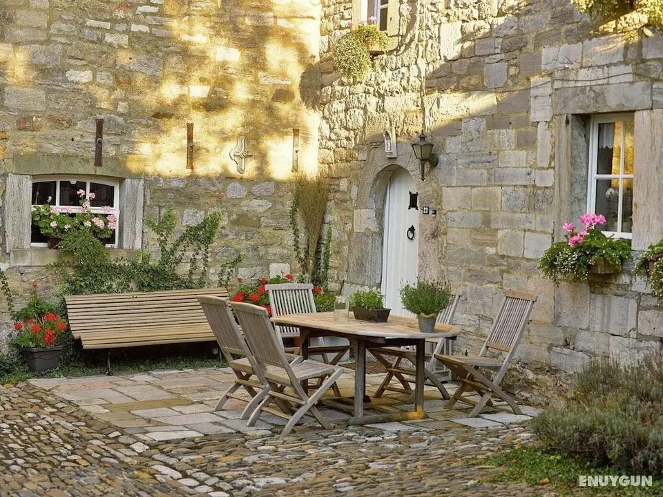 Quaint Holiday Home With Sauna in Limbourg - Öne Çıkan Resim