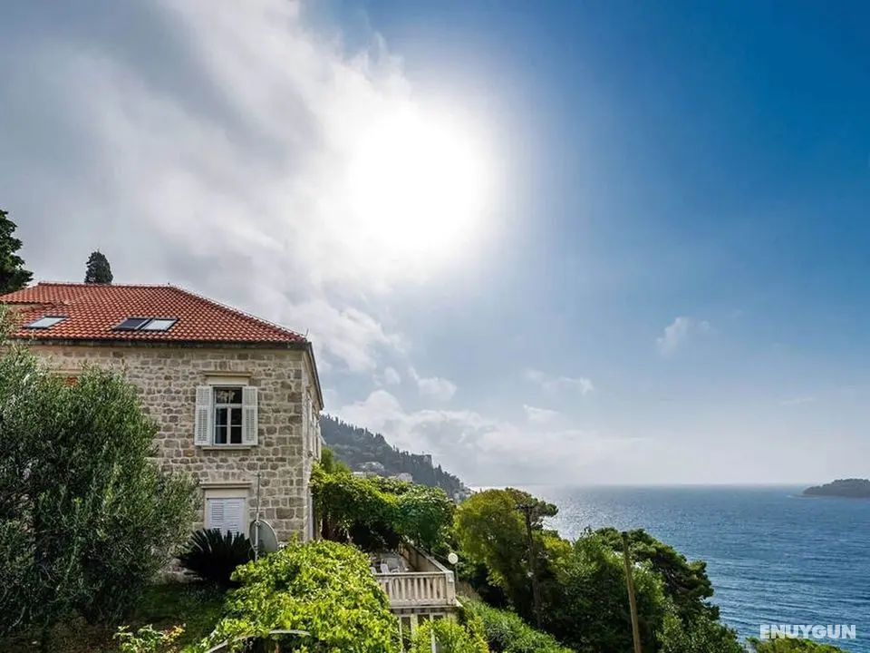 Quaint Mansion With Terrace in Dubrovnik - Öne Çıkan Resim