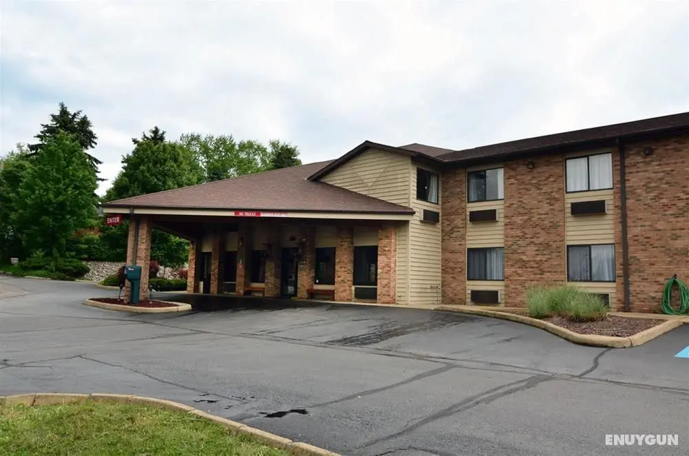 Quality Inn East Liverpool - Genel