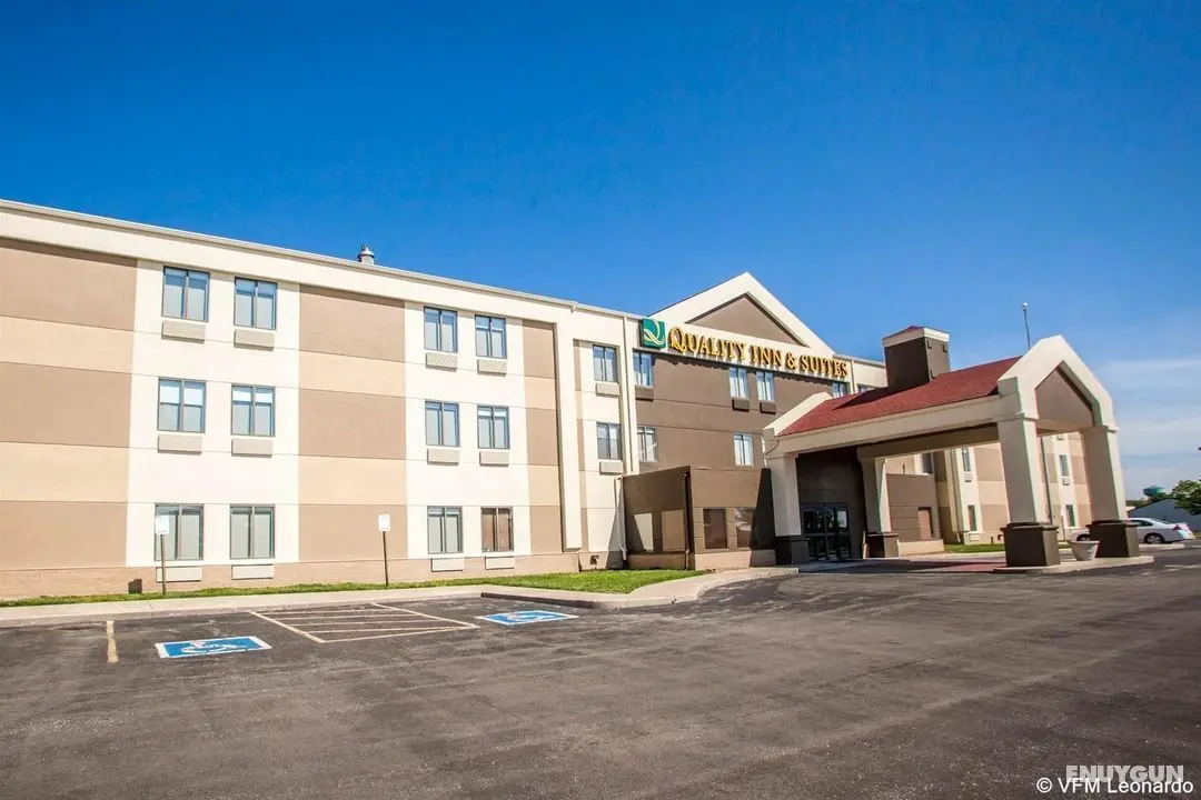 Quality Inn & Suites - Genel