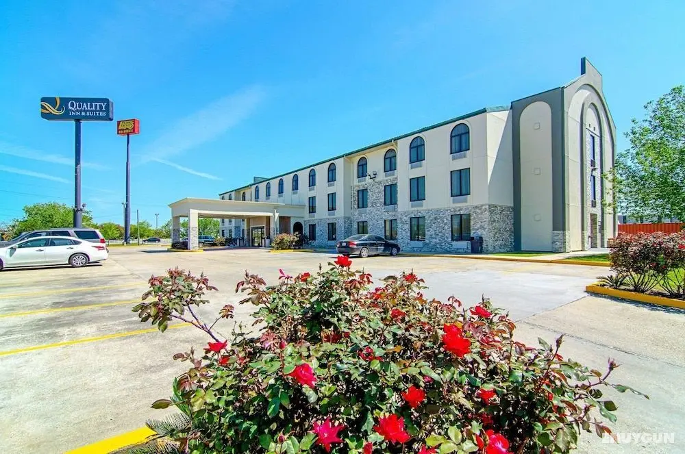 Quality Inn & Suites Near Tanger Outlet Mall - Dış Mekan