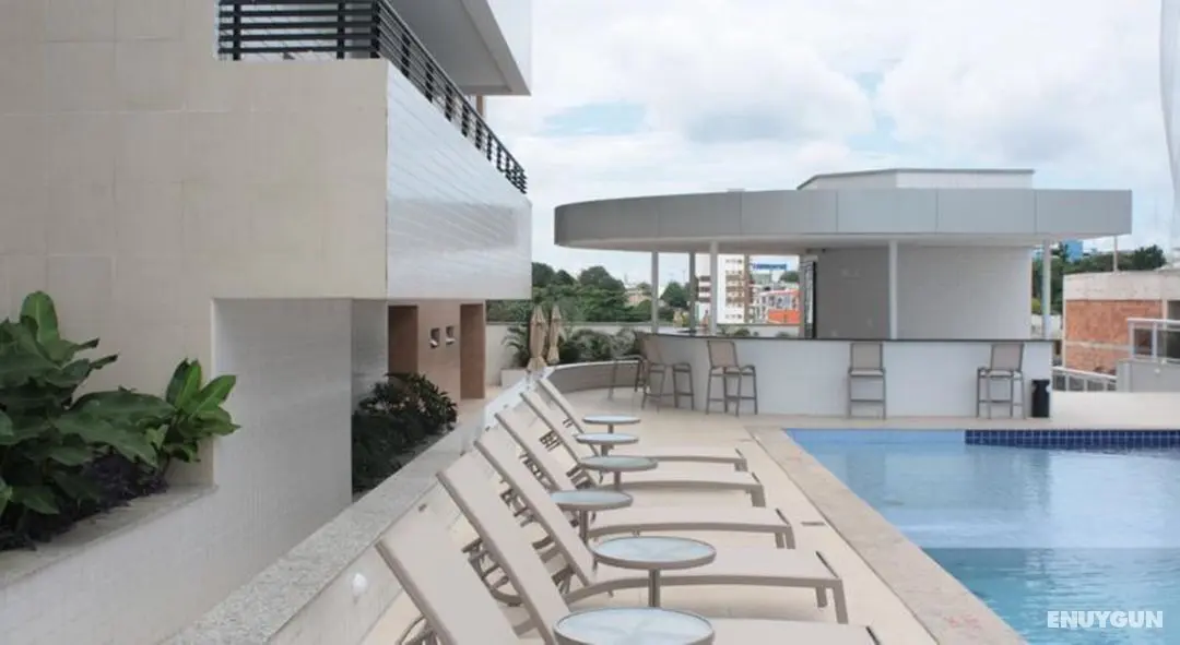 Quality Hotel Manaus - Havuz