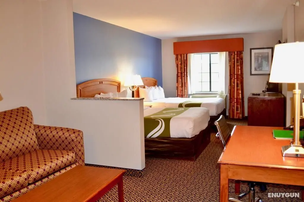 Quality Suites I-44 - Genel