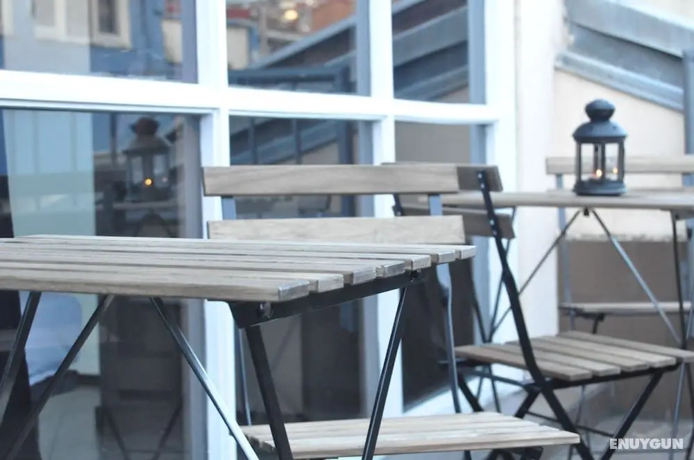 Quartier Bilbao Hostel - Dış Mekanlar